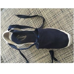 NEW Gaimo Black Lace-Up Espadrilles
